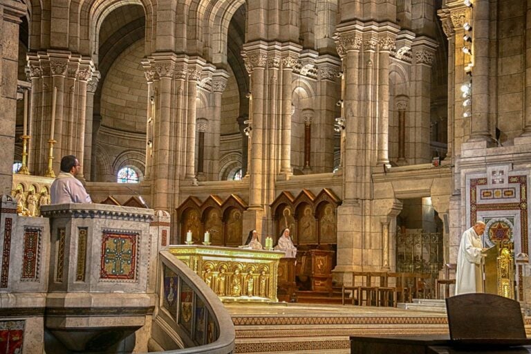 bishop performs mass in the cathedral